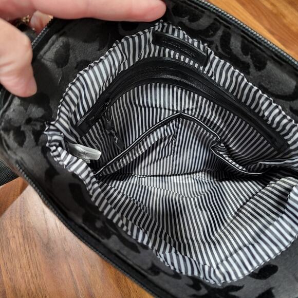 Thirty One Shoulder Bag Purse in Retired Black Parisian Jaquard - Picture 6 of 12